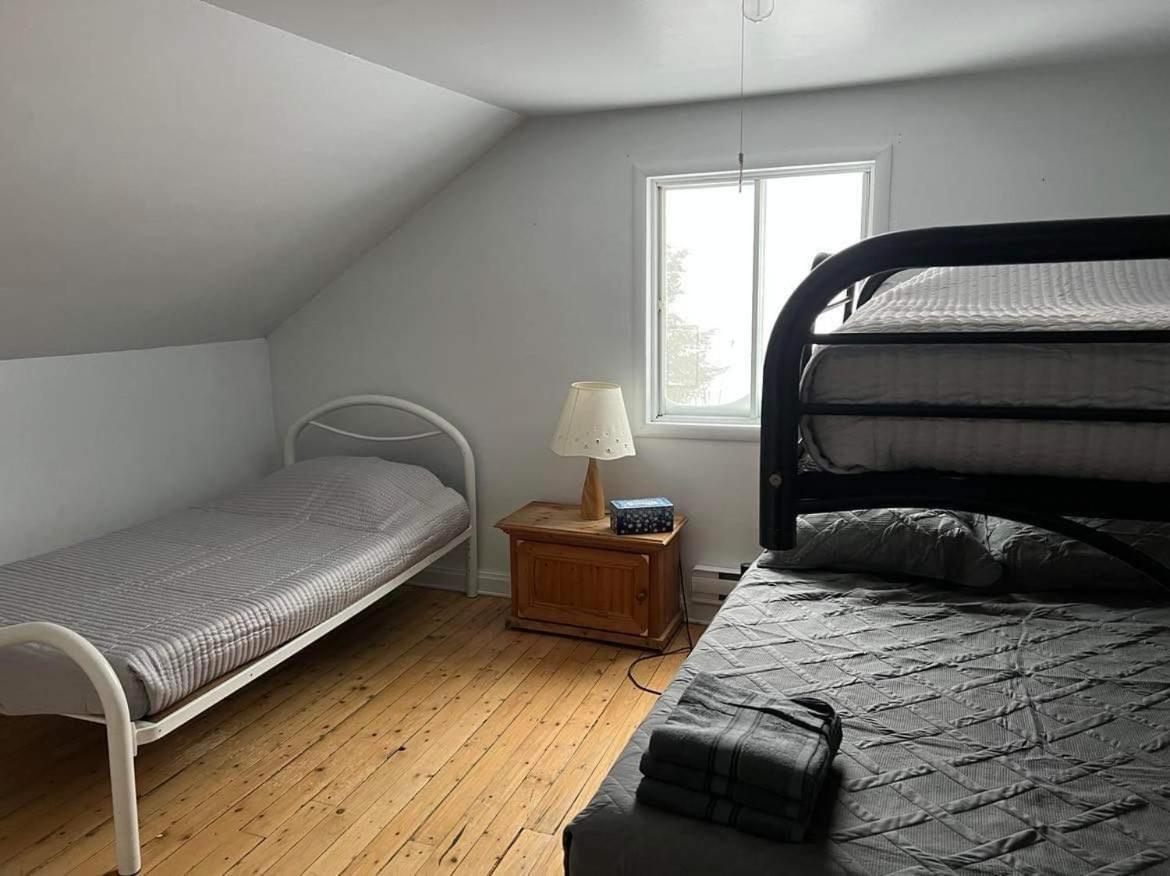 Residences Touristiques L'Abris LʼAnse-Saint-Jean Esterno foto